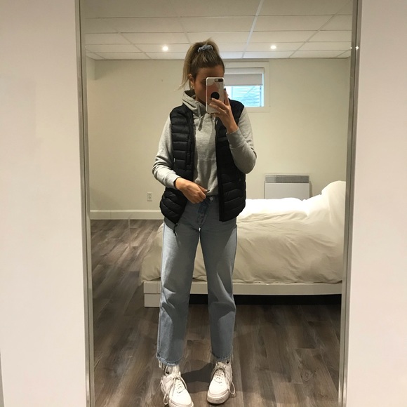 Gray Aritzia TNA hoodie - Picture 3 of 5